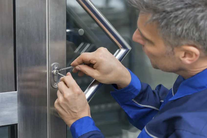 Commercial Locksmith 1 commercial locksmith